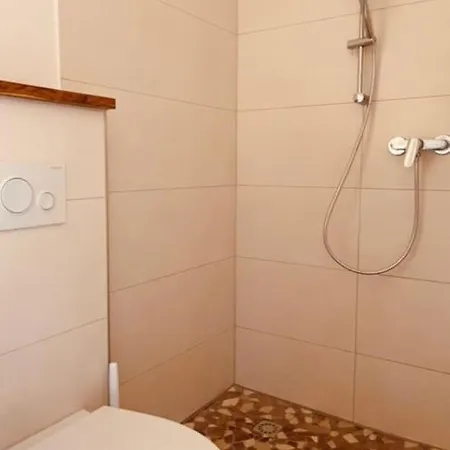 Апартаменты Modernes Studio Im Herzen Sellins *